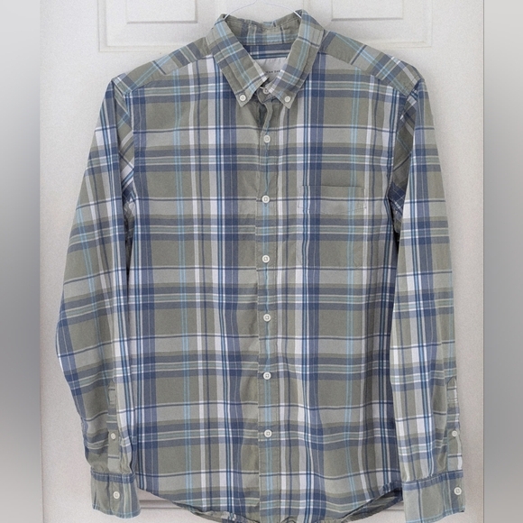 American Eagle Outfitters Other - American Eagle Outfitters Blue and Gray Plaid Casual Shirt